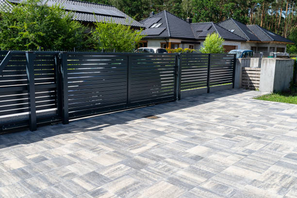 Best Driveway Paving Company  in Teviston, CA